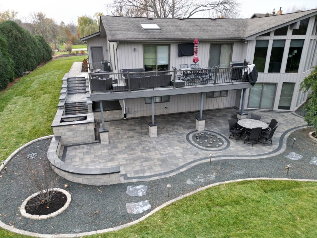 Modern patio with terrace and garden